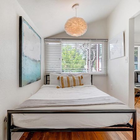 Vintage Tiny House Cute 1Bdrm Big Appeal Villa Colorado Springs Eksteriør bilde
