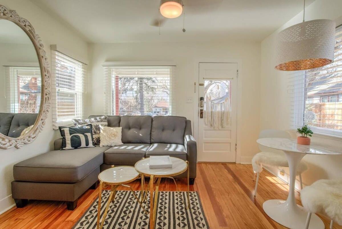 Vintage Tiny House Cute 1Bdrm Big Appeal Villa Colorado Springs Eksteriør bilde