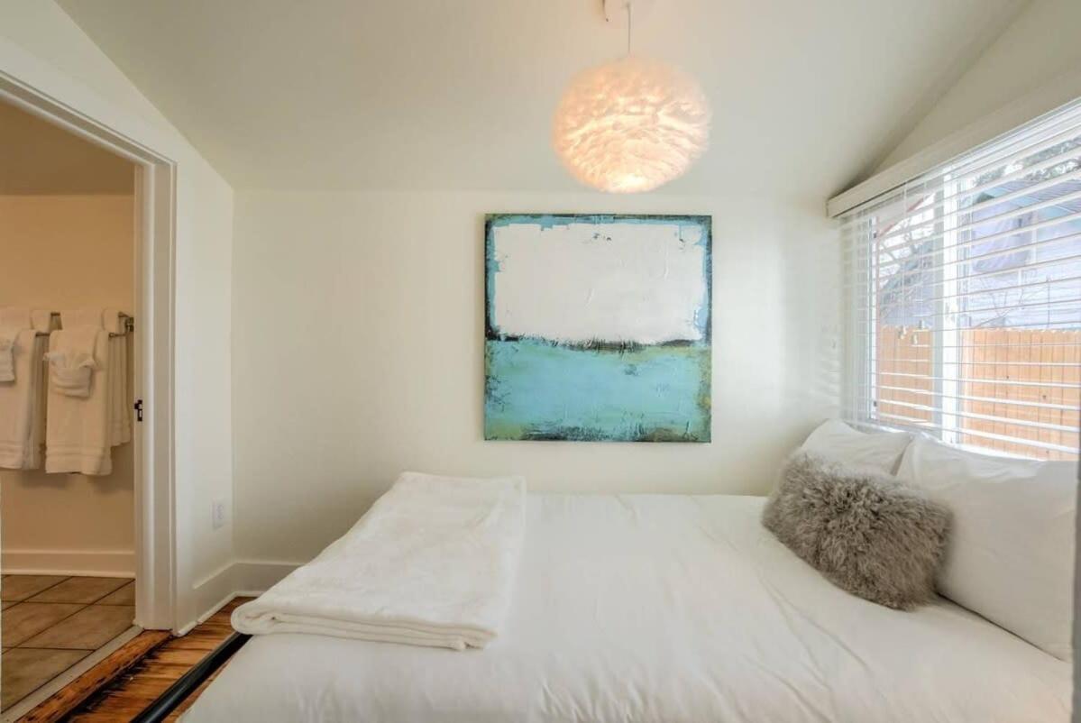 Vintage Tiny House Cute 1Bdrm Big Appeal Villa Colorado Springs Eksteriør bilde